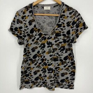 Anthropologie t.la‎ Womens Grey Leopard Animal Print V-Neck Pocket T-Shirt S